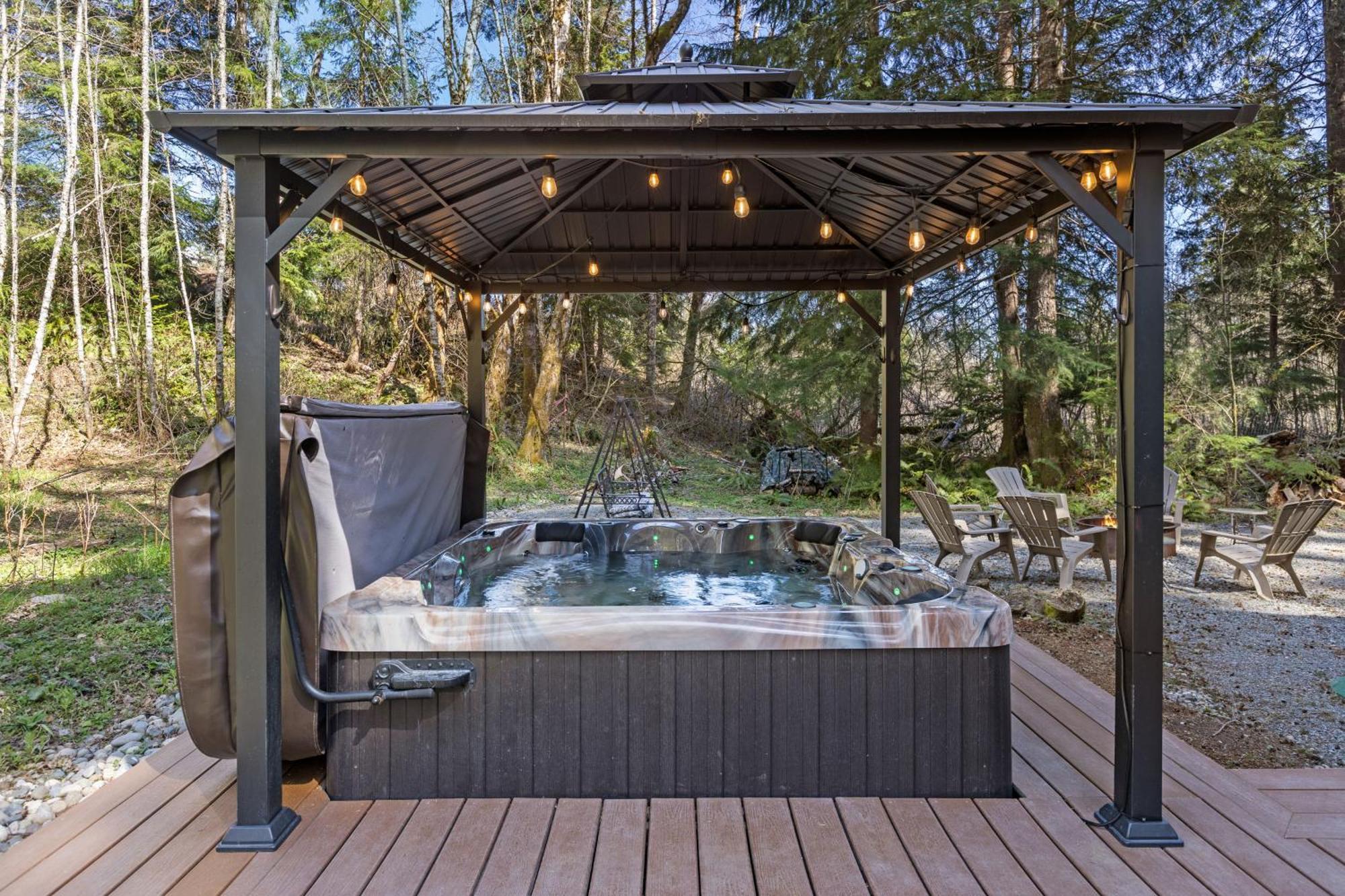 Hikers Haven With Hot Tub - Near Mt Rainier! Vila Ashford Exterior foto